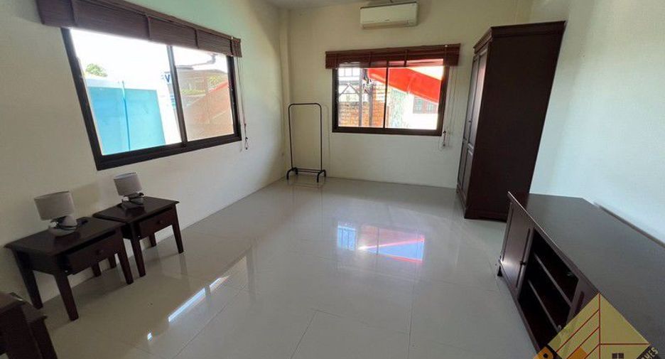 For sale 5 bed house in Huay Yai, Pattaya