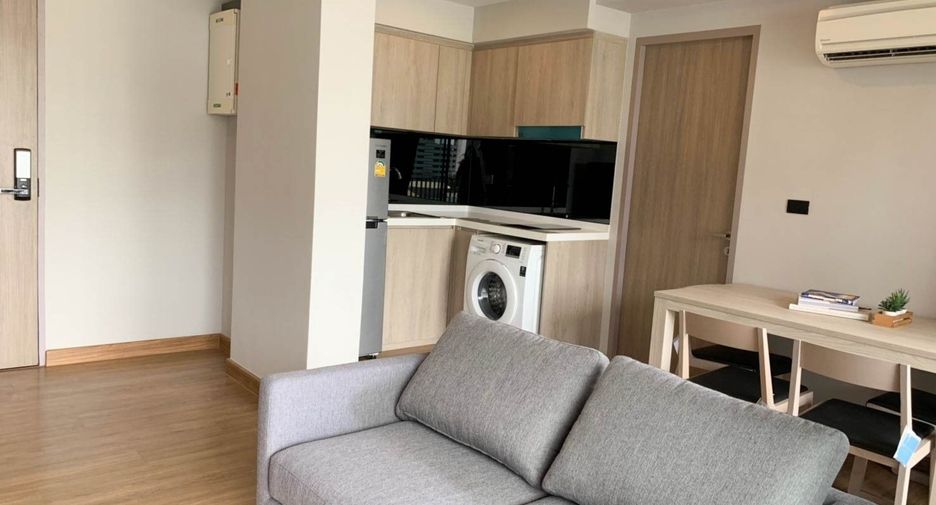 For rent 2 bed condo in Phaya Thai, Bangkok