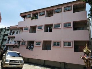 For sale 36 bed apartment in Mueang Samut Prakan, Samut Prakan