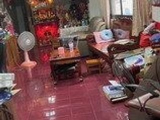 For sale 3 bed townhouse in Din Daeng, Bangkok