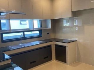For rent 4 bed house in Bang Kapi, Bangkok