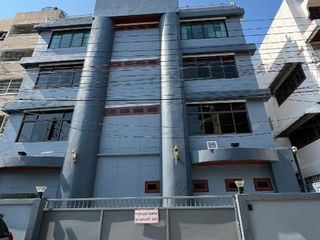 For sale and for rent 1 bed office in Phra Khanong, Bangkok