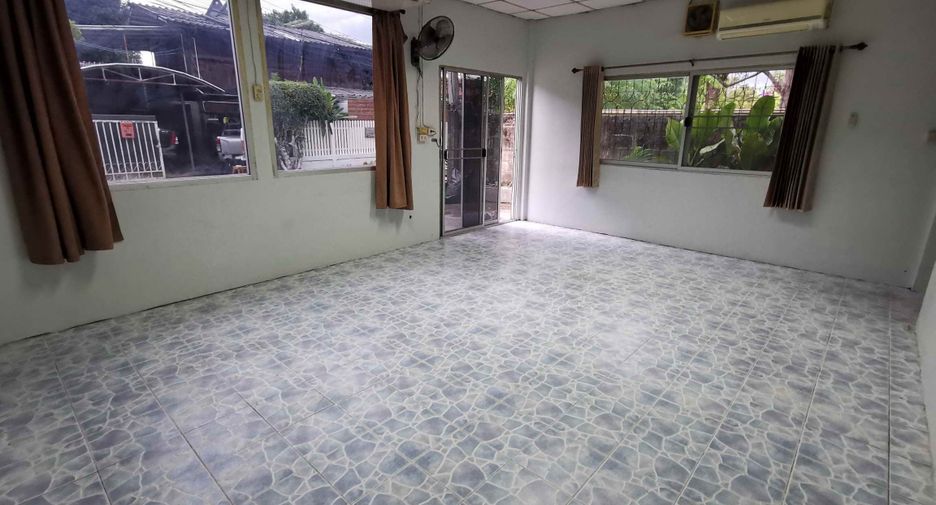 For rent 1 bed townhouse in Mueang Chiang Mai, Chiang Mai