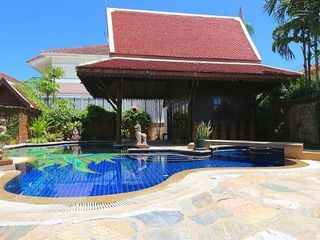 For sale 4 bedrooms house in Bang Lamung, Chonburi