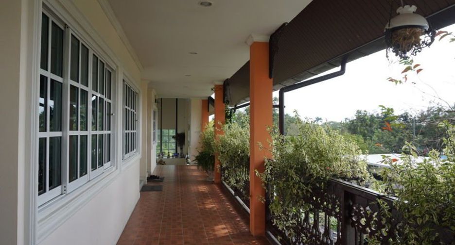 For rent and for sale 8 bedrooms retail Space in Mae Rim, Chiang Mai