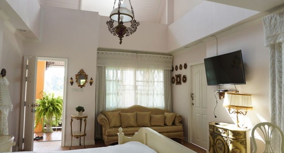 For rent and for sale 8 bedrooms retail Space in Mae Rim, Chiang Mai