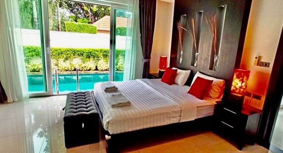 For sale 4 bedrooms house in Bang Lamung, Chonburi