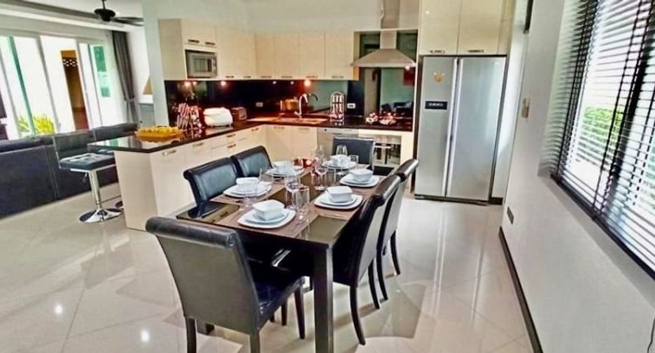 For sale 4 bedrooms house in Bang Lamung, Chonburi
