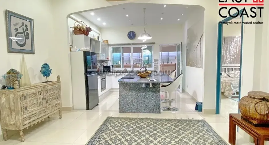 For sale 3 ベッドルーム house in Huay Yai, Pattaya