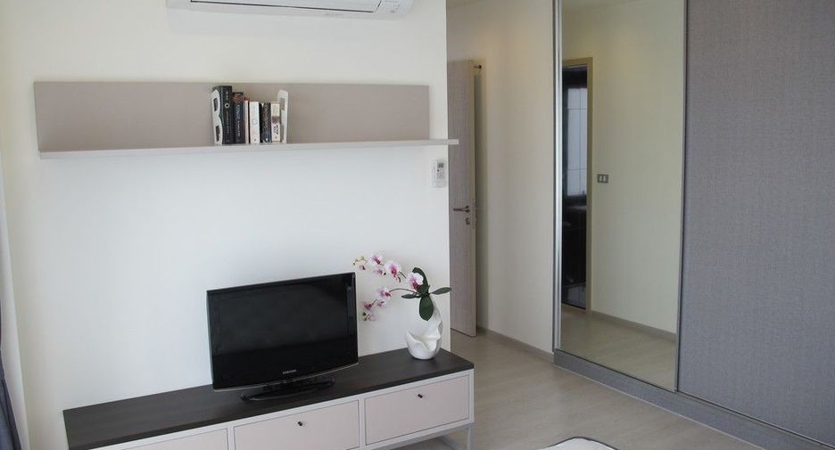 For sale 2 Beds condo in Khlong Toei, Bangkok