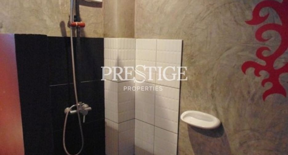 For sale 48 ベッドルーム retail Space in Bang Lamung, Chonburi