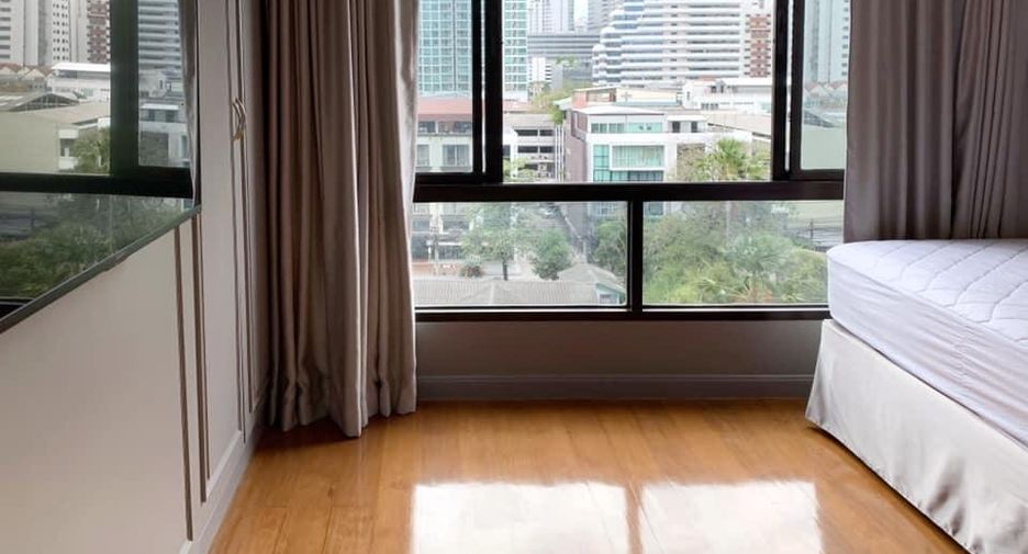 For rent and for sale 2 bed condo in Watthana, Bangkok
