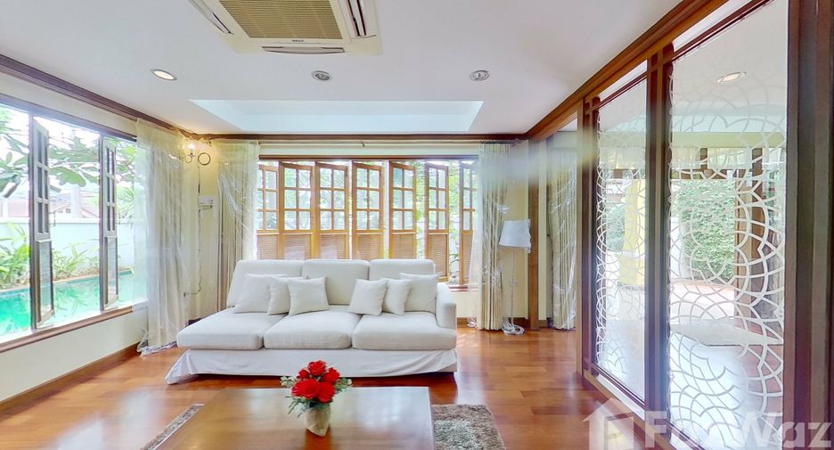For sale 3 Beds villa in Mueang Chiang Mai, Chiang Mai