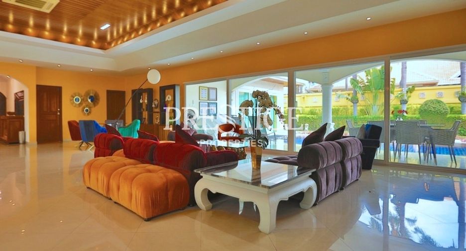 For sale 4 bed house in Bang Lamung, Chonburi