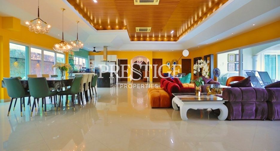 For sale 4 bed house in Bang Lamung, Chonburi