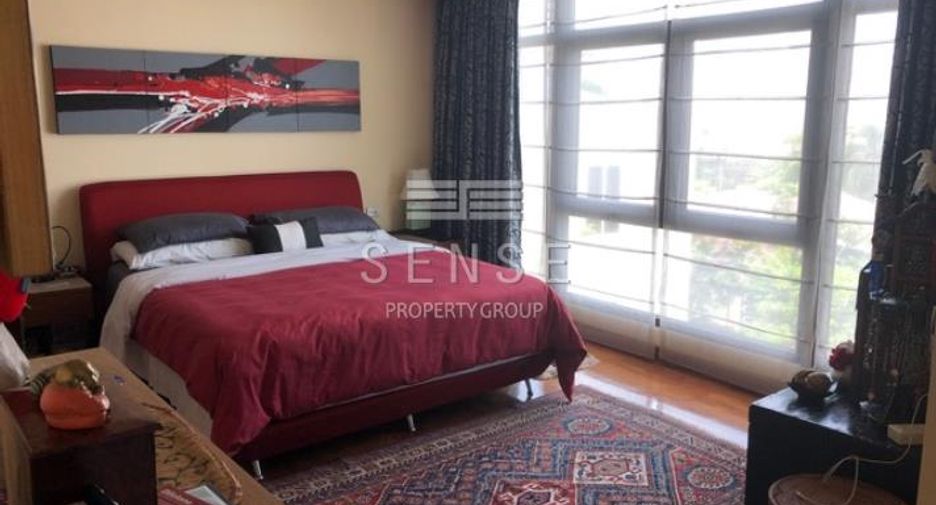 For sale 3 bedrooms condo in Watthana, Bangkok