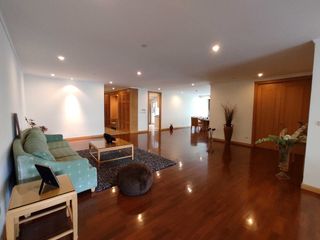 For rent 3 bedrooms condo in Khlong Toei, Bangkok