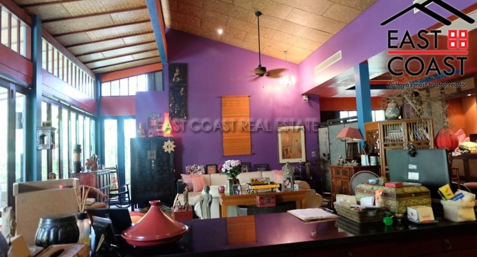 Casa en venta de 4 habitaciones en Bang Lamung, Chonburi