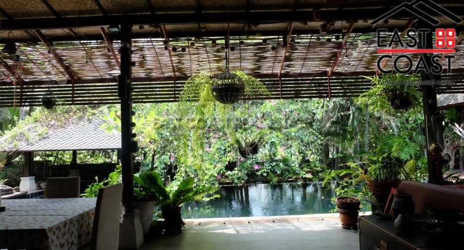 Casa en venta de 4 habitaciones en Bang Lamung, Chonburi