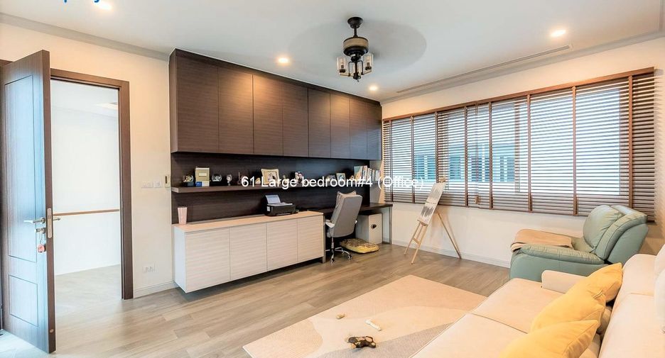 For sale 6 bed villa in Cha Am, Phetchaburi