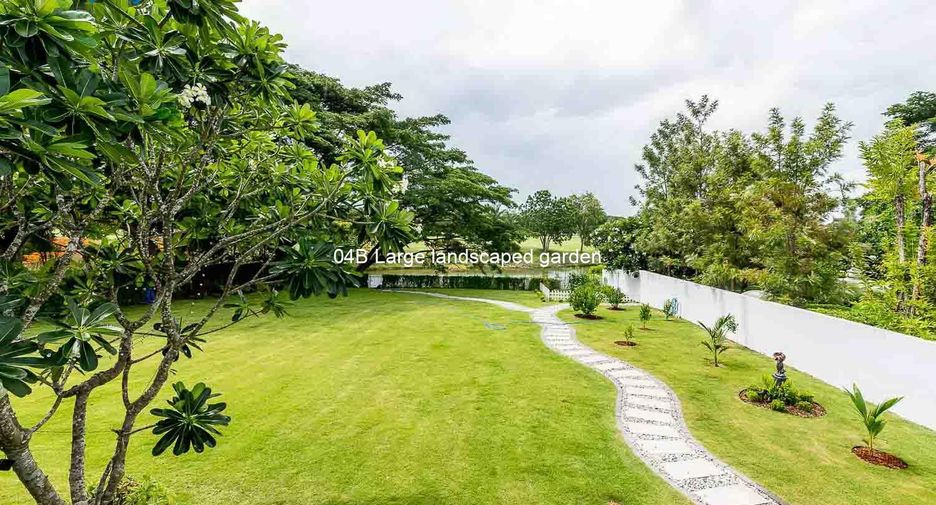 For sale 6 bed villa in Cha Am, Phetchaburi