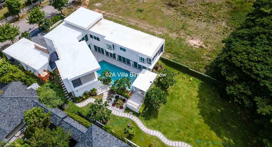 For sale 6 bed villa in Cha Am, Phetchaburi