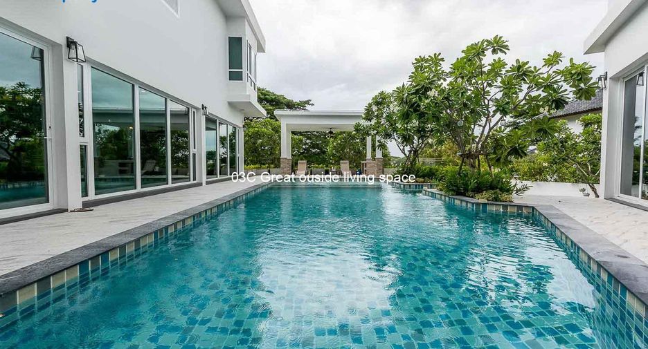 For sale 6 bed villa in Cha Am, Phetchaburi