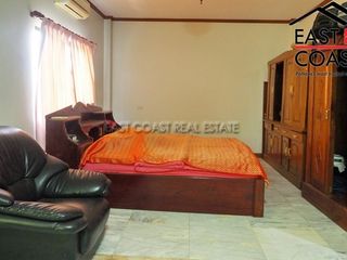 Haus zum Kauf mit 3 Zimmer in Bang Lamung, Chonburi
