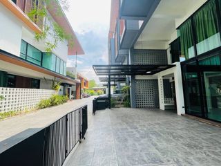 For sale 2 Beds office in Mueang Chiang Mai, Chiang Mai