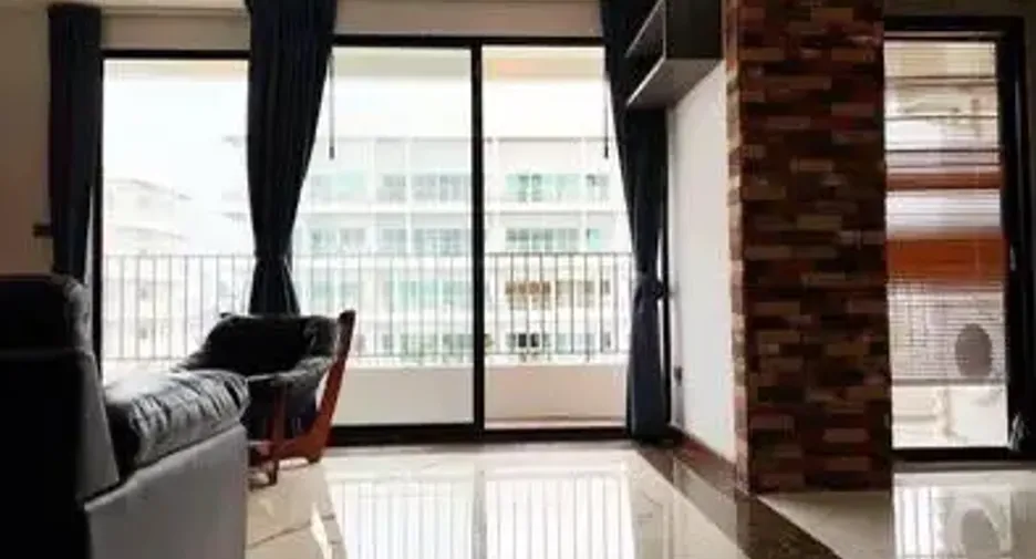For sale 1 bed condo in Watthana, Bangkok