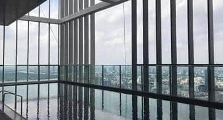 For sale 2 bedrooms condo in Khlong Toei, Bangkok