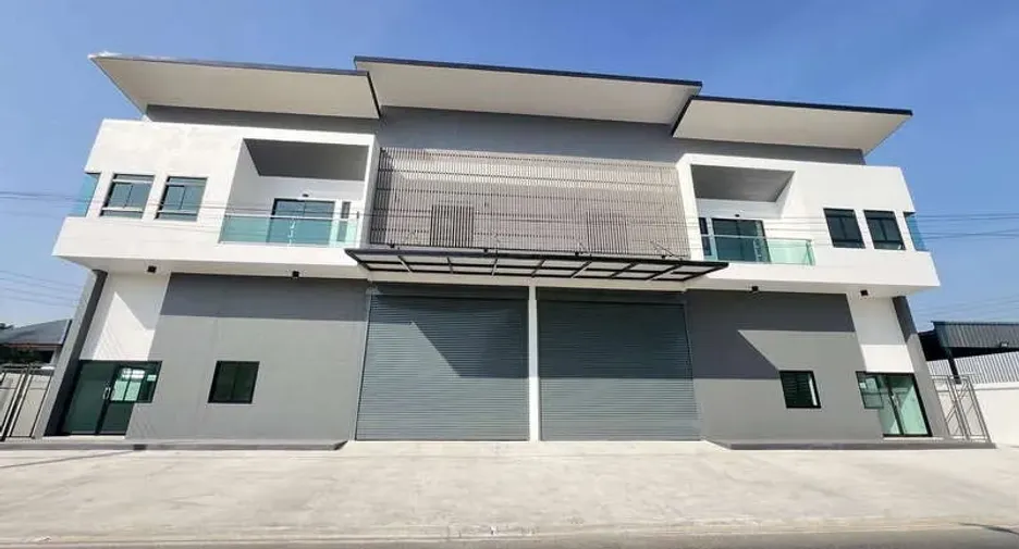 For rent and for sale warehouse in Lam Luk Ka, Pathum Thani