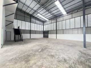 Аренда и продажа склад в Lam Luk Ka, Патумтани