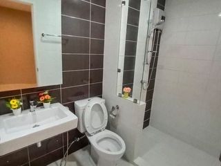 For sale 1 bed condo in Mueang Samut Prakan, Samut Prakan