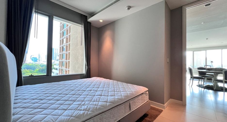 For sale 2 bedrooms condo in Pathum Wan, Bangkok