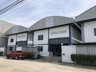 For rent warehouse in Pak Kret, Nonthaburi