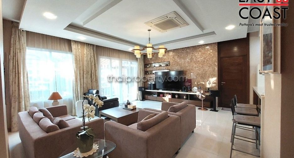 For sale 3 bedrooms house in Sattahip, Chonburi