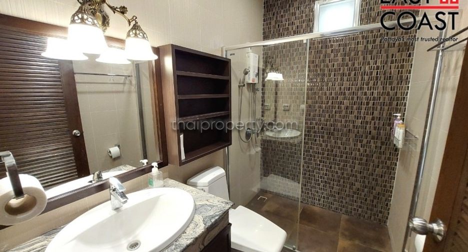 For sale 3 bedrooms house in Sattahip, Chonburi