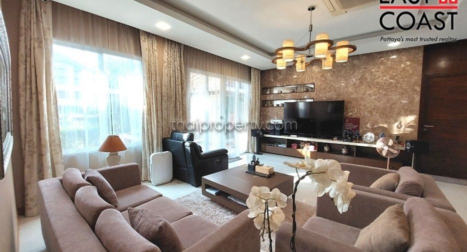 For sale 3 bedrooms house in Sattahip, Chonburi