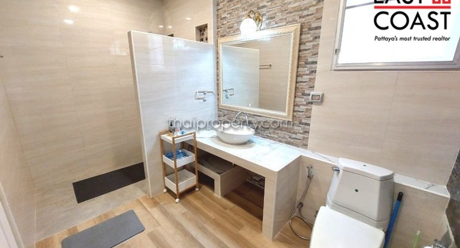 For sale 3 bedrooms house in Sattahip, Chonburi