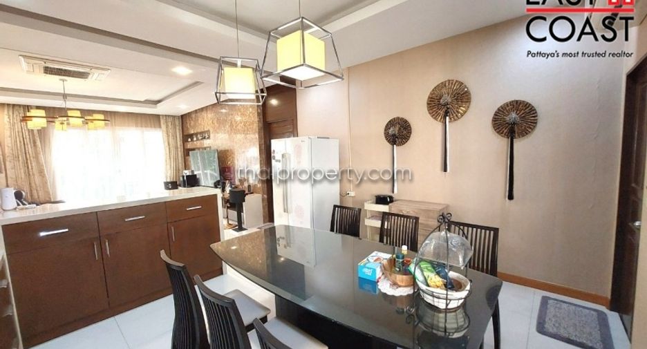 For sale 3 bedrooms house in Sattahip, Chonburi