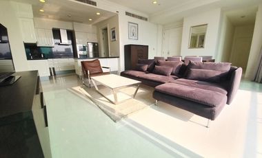 For rent 3 bed condo in Watthana, Bangkok