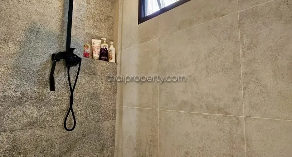 For rent 3 bedrooms house in Bang Lamung, Chonburi