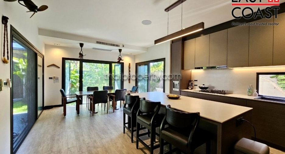 Haus zur Miete mit 3 Zimmer in Huay Yai, Pattaya