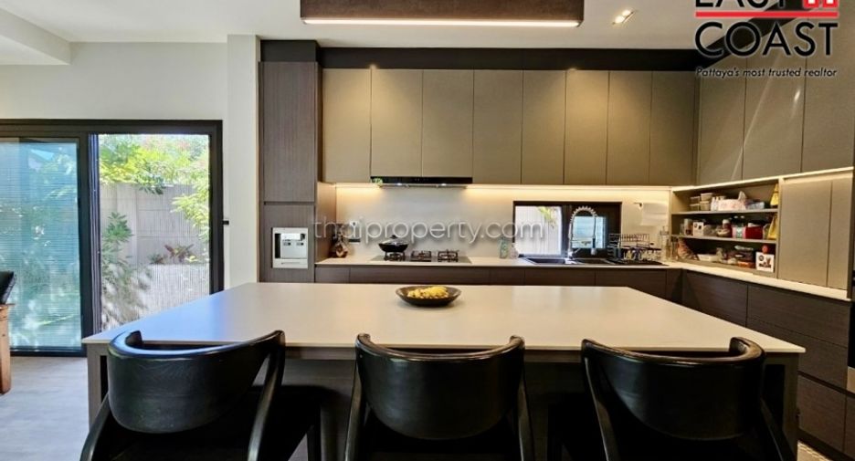 Haus zur Miete mit 3 Zimmer in Huay Yai, Pattaya