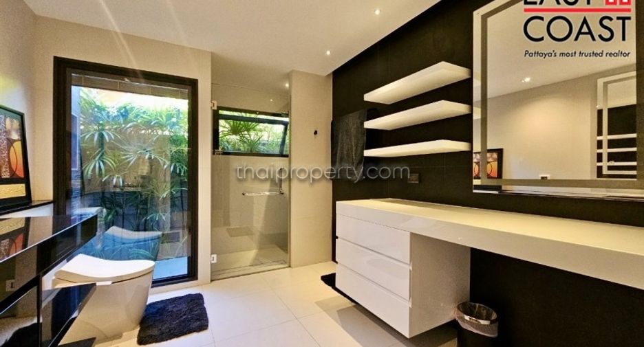 Haus zur Miete mit 3 Zimmer in Huay Yai, Pattaya