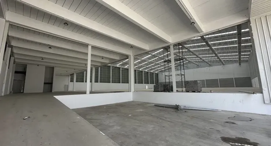 Almacén en alquiler en Khlong Luang, Pathum Thani