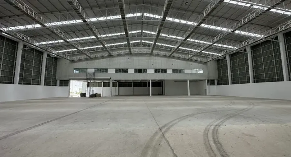 Almacén en alquiler en Khlong Luang, Pathum Thani