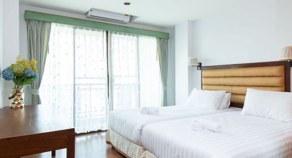 For rent 5 bed apartment in Bang Na, Bangkok