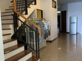 For sale 4 bed townhouse in Hat Yai, Songkhla